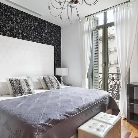 Canela Homes Barcelona Universitat Esterno foto